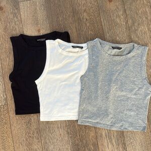 Lot of 3 White Grey Black Sleeveless Crop Top XS / US 2